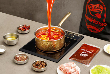 用数字化提升标准化，，小龙坎进入“小”时代